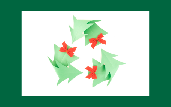 Christmas tree with bows form a recycling symbol