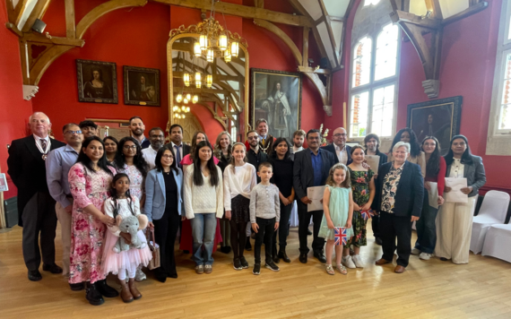 The Mayor welcomes new citizens to the borough