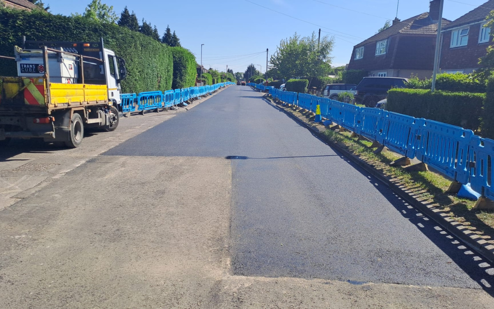 Newly resurfaced road surface at Drovers Way in Woodley