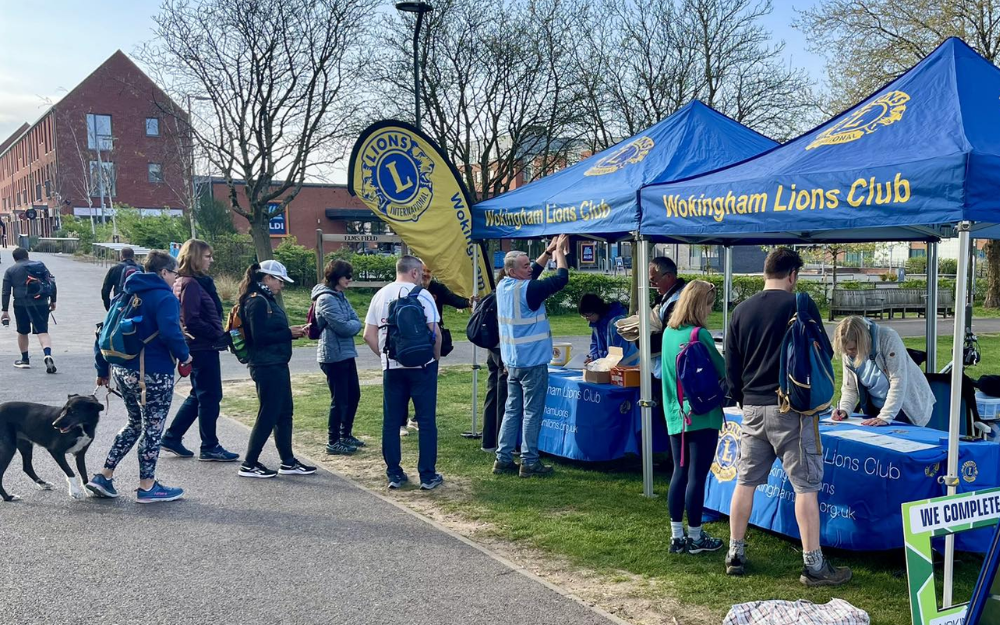 Volunteers and entrants at Elms Field in Wokingham for the Wokingham Walk