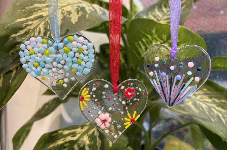 Glass hanging heart decorations