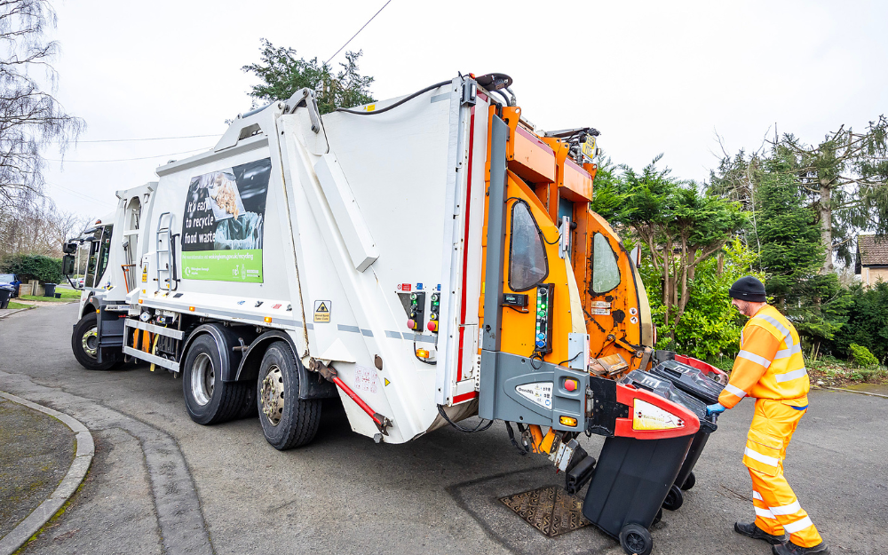 bin lorry general view
