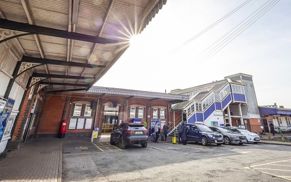 Twyford Station