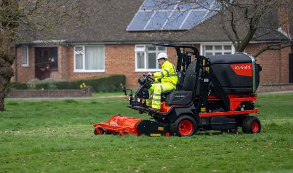 Greenprint Project and a cut and collect mower in action in West Sussex