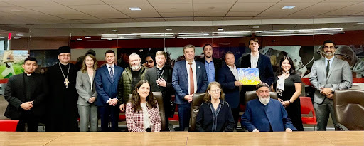 Ukrainian Religious Leader Delegation poses for photo with USAID leadership 