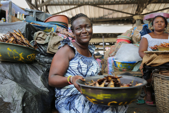 Salt Fish Seller in Togo | Photo Credit: Melissa Cooperman, IFPRI