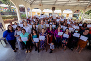 110 Salvadoran Women Graduate from Entrepreneurship Training