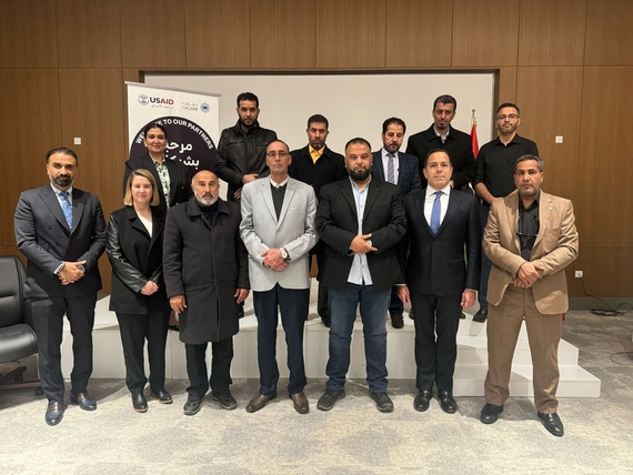 Country Representative John Cardenas meets with eastern Libya mayors in Benghazi.