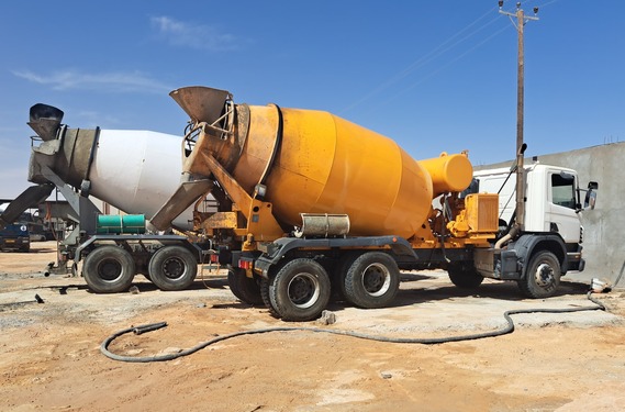 Trucks from Al-Khabir are ready to tackle reconstruction projects in southern Libya.