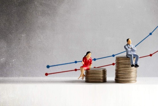 College Degree Widens Gender Earnings Gap