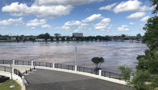 Little Rock, AK, is getting support from AmeriCorps members serving with Volunteer Arkansas to organize volunteers and assist with flood recovery.