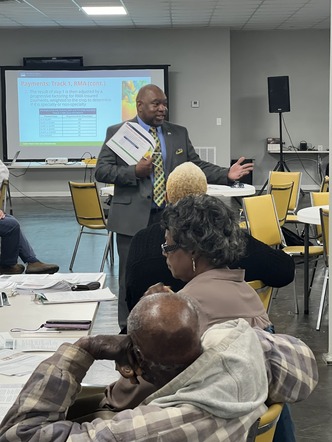 Image of ERP 2022 community meeting with State Executive Director Clifton Warren and State Office Staffers