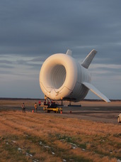 Large inflatable wind turbine
