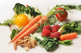 Sustainable Agriculture Systems press release image of carrots, strawberries, and vegetables courtesy of Pixabay.