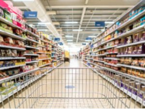 Photo of supermarket cart in an aisle, courtesy of Getty Image.