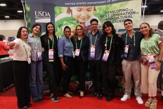Students and NIFA staff at recent SACNAS conference.  NIFA image.