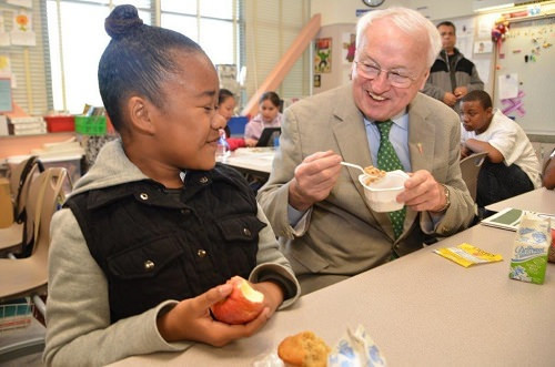 USDA’s new Child Nutrition Technology Innovation Grants apply to school meal programs, summer meal programs and the Child and Adult Care Food Program.