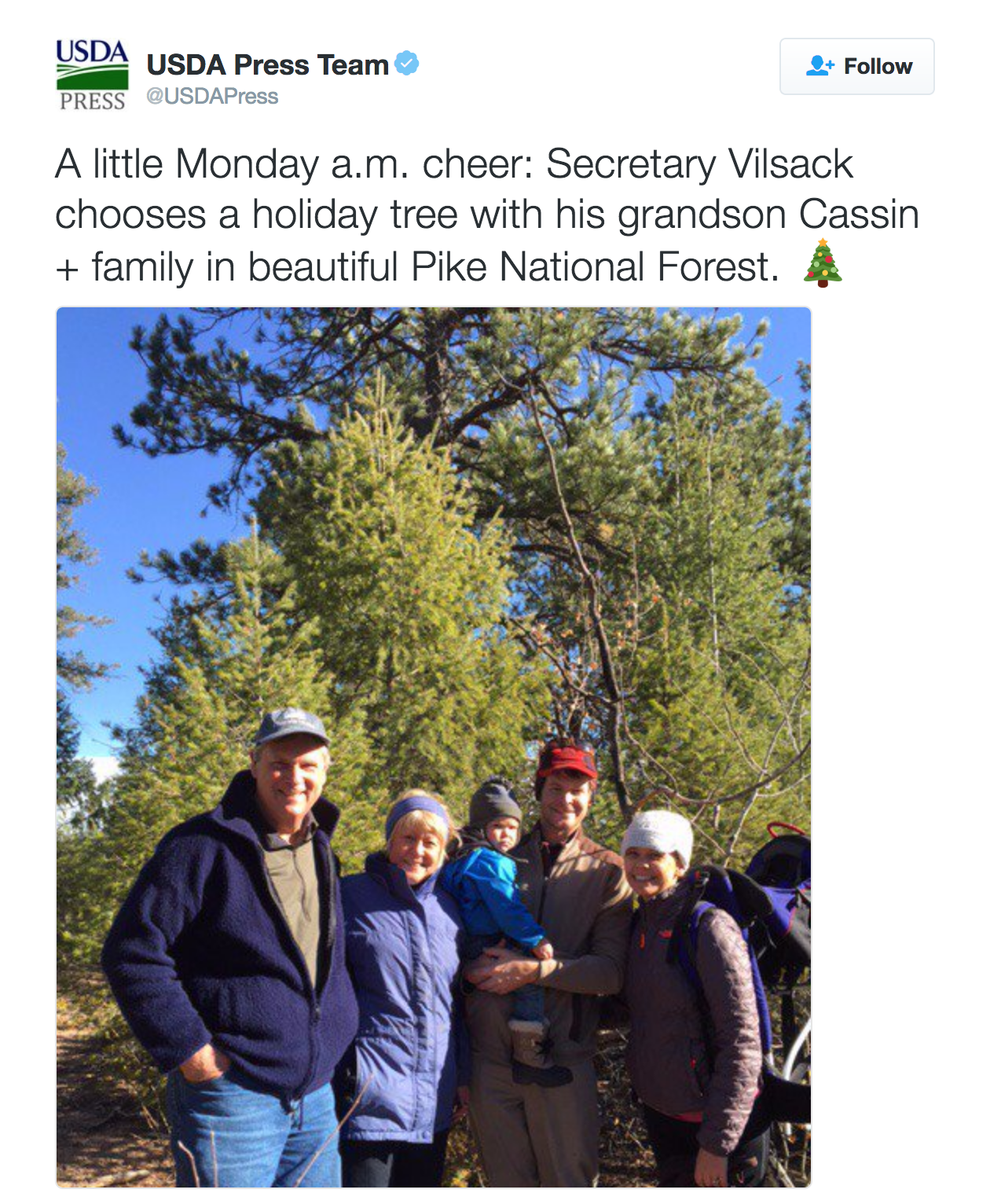 A little Monday a.m. cheer: Secretary Vilsack chooses a holiday tree with his grandson Cassin + family in beautiful Pike National Forest. 🎄