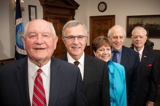 (From left to right: Secretary Perdue, former Secretaries Mike Johanns, Ann Veneman, Dan Glickman, and John Block)