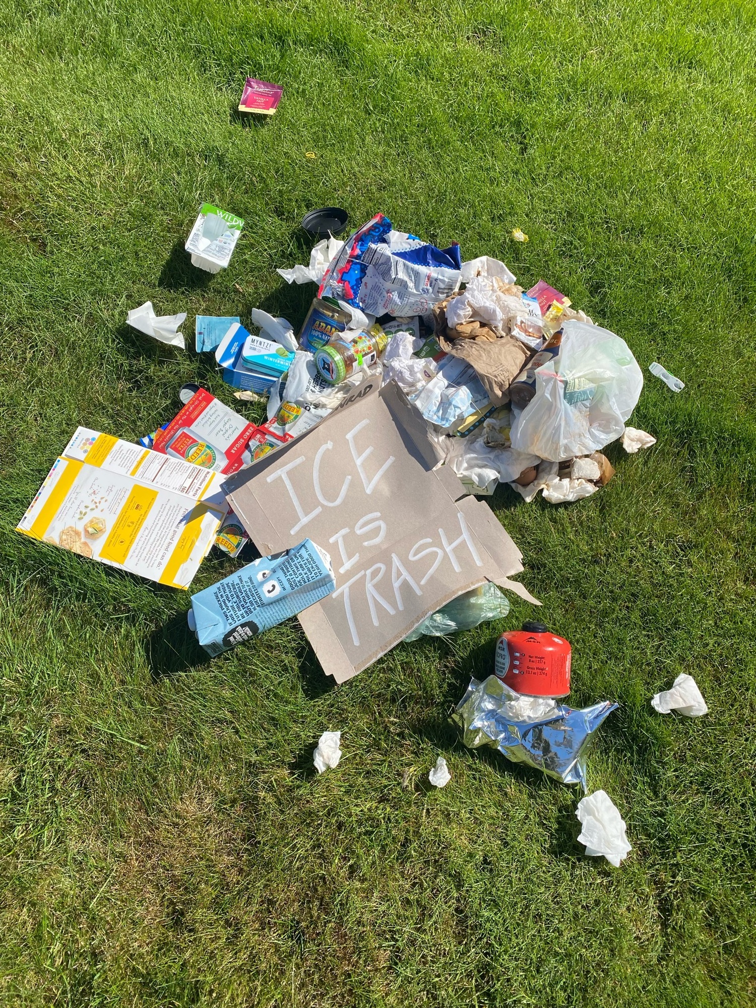 Antifa trash threat 2