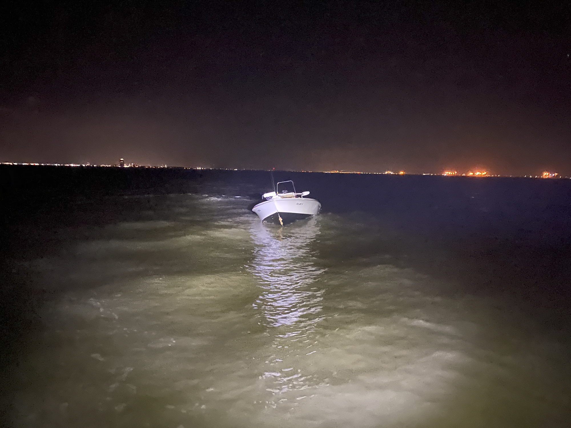 PHOTOS AVAILABLE Coast Guard rescues 1 after boating accident near