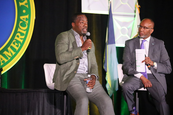 Dr. Malik Yoba and OSDBU Director Ron Pierce