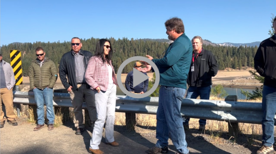 Assistant Secretary Estenoz speaks with stakeholders at a river restoration project in Yakima, Washington