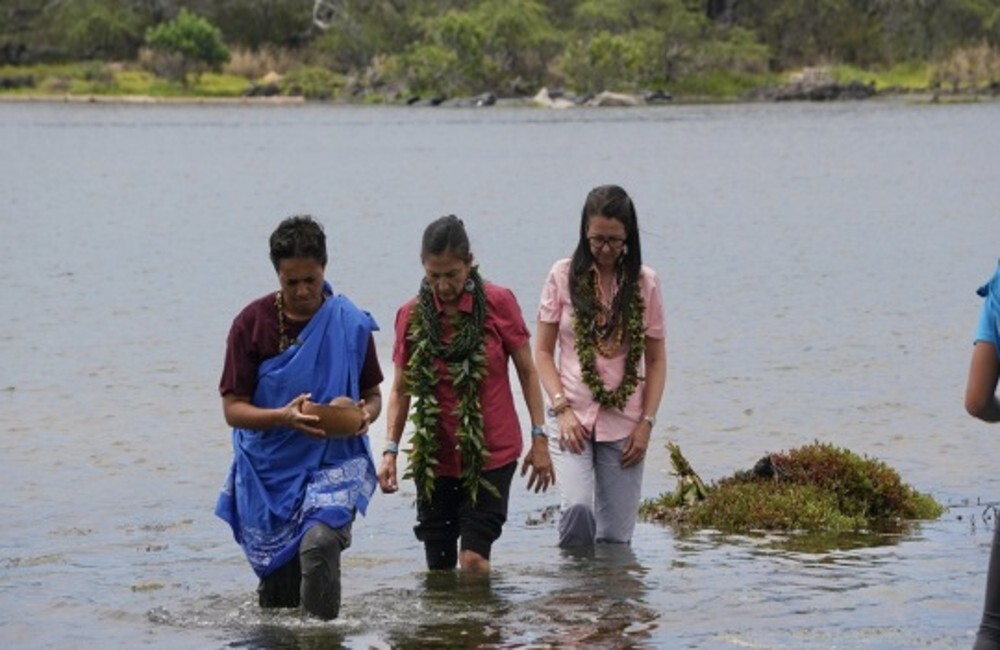 Secretary Haaland tours a Native Hawaiian Community-led effort located within the Heʻeia Koʻolaupoko watershed. 