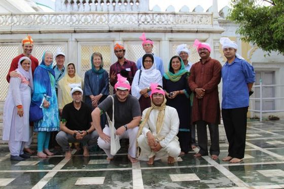 Group visits Sufi shrines in Sri Lanka through AORC
