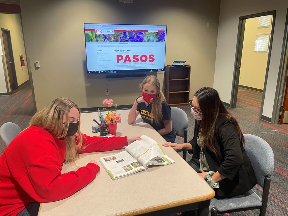 University of New Mexico Pasos Resource Center