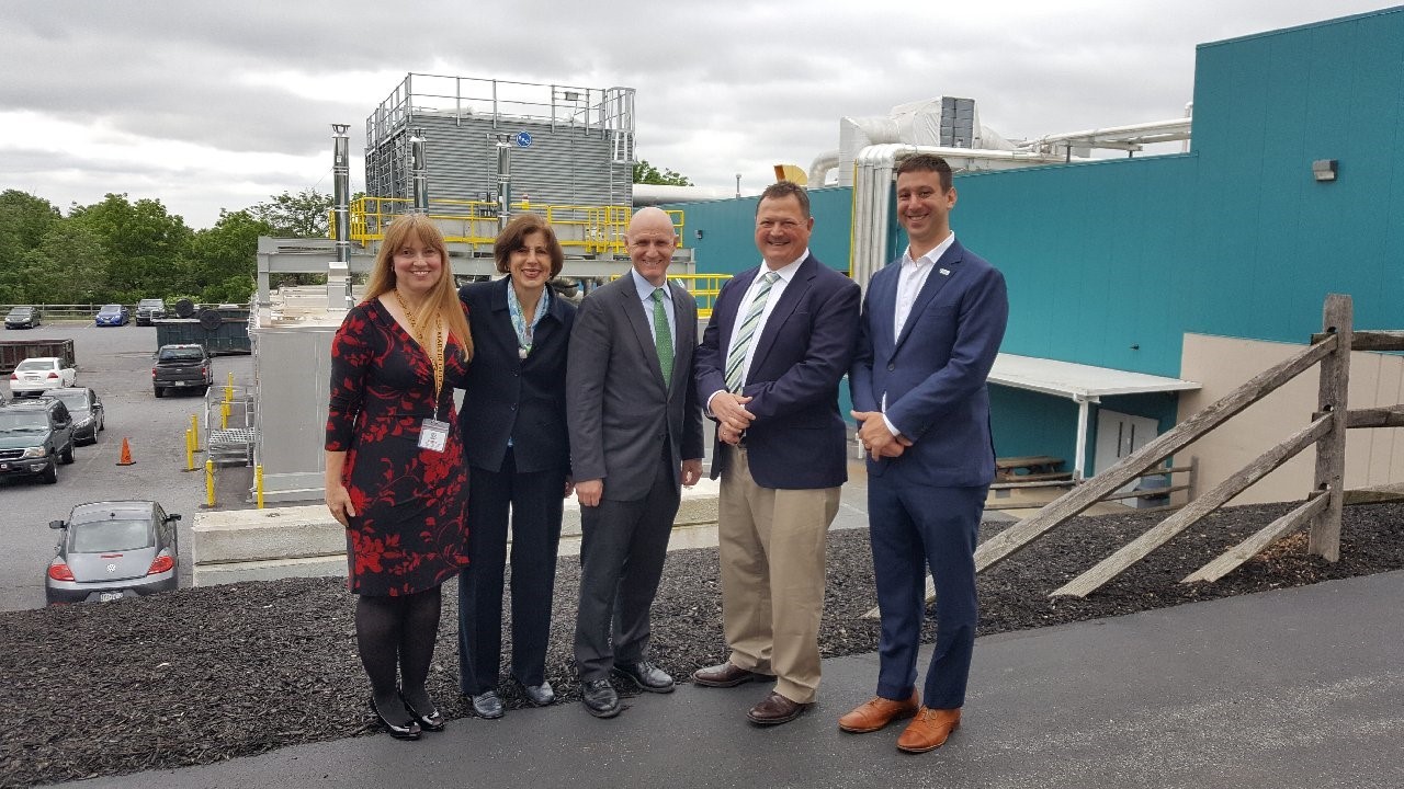 DOE Visits Martin Guitar