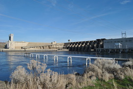 A dam in winter