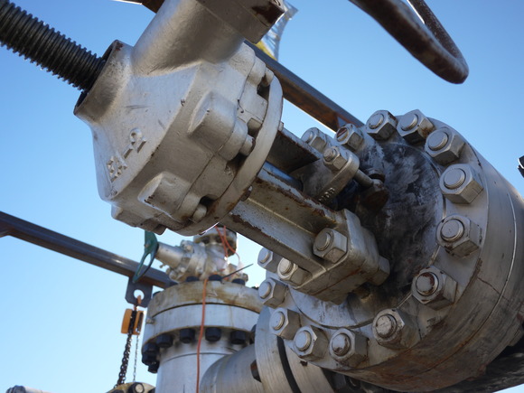 Close-up photo of drilling equipment. Credit: Elisabet Metcalfe.