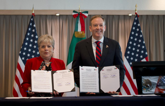 Administrator Zeldin signs MOU in Mexico.