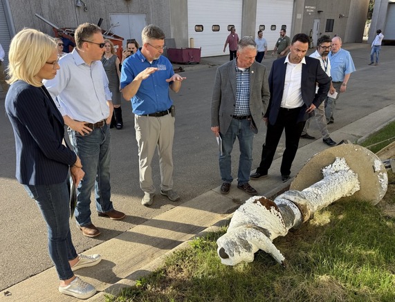 Administrator Zeldin and Representative tour Dubuque’s Water & Resource Recovery Center.