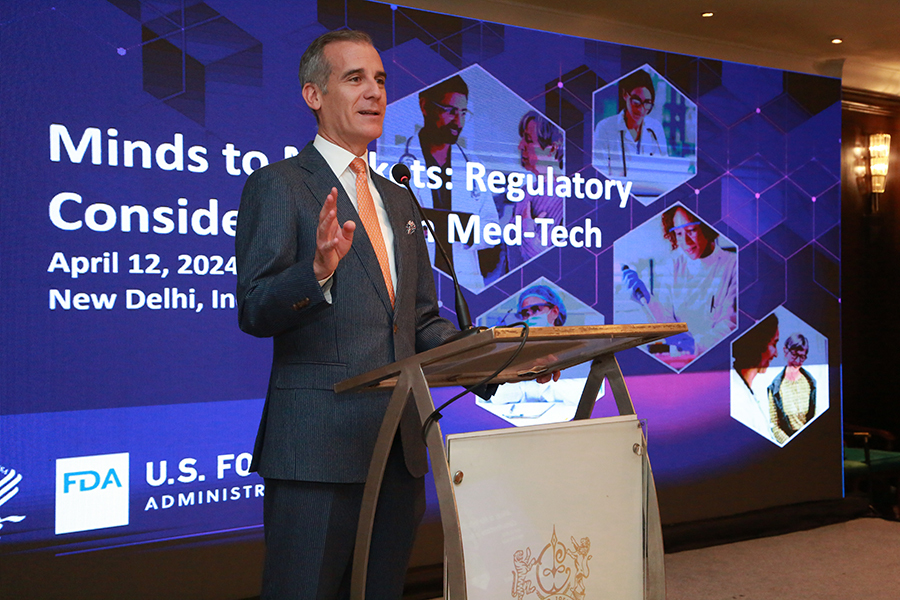 Garcetti at India Office industry event