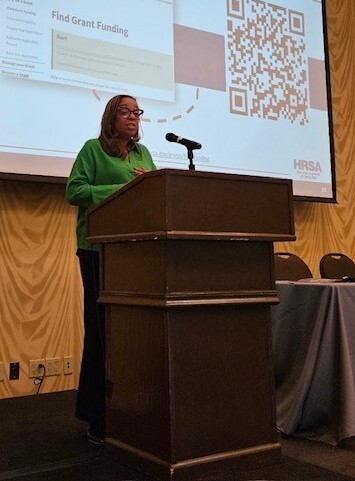 HRSA IEA Public Health Advisor Rhonda Jackson presenting at the WV Rural Health Association Annual Rural Health Conference