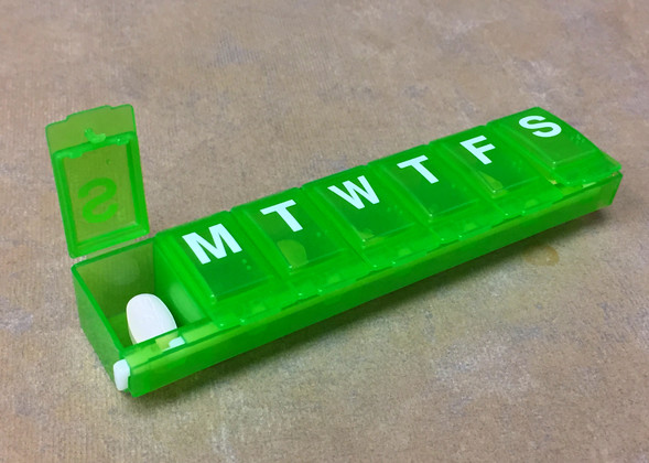 Daily pill organizer