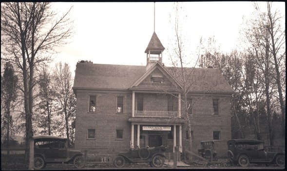 schoolhouse lab