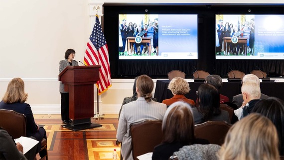 Dr. Bertagnolli speaking on women's health