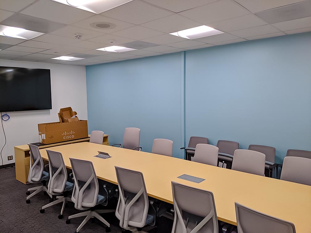 Photo of new conference room in NLM, Building 38