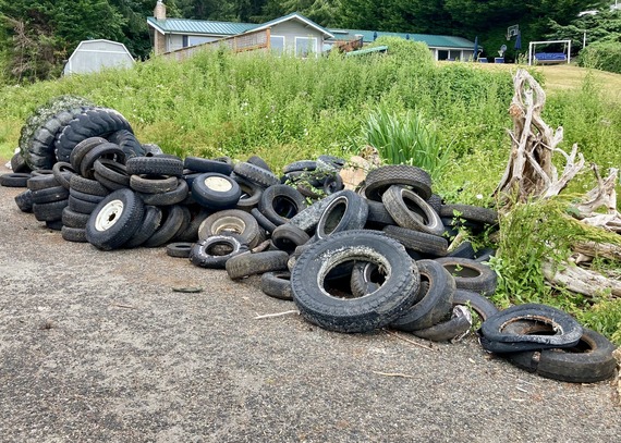 tires at Jensen Point Park