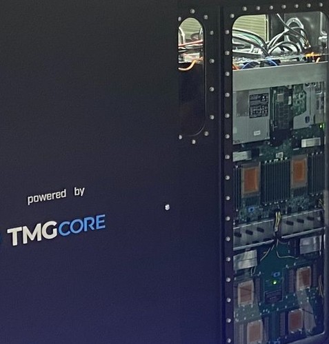 TMGCore OTTO Edgebox high-performance computer