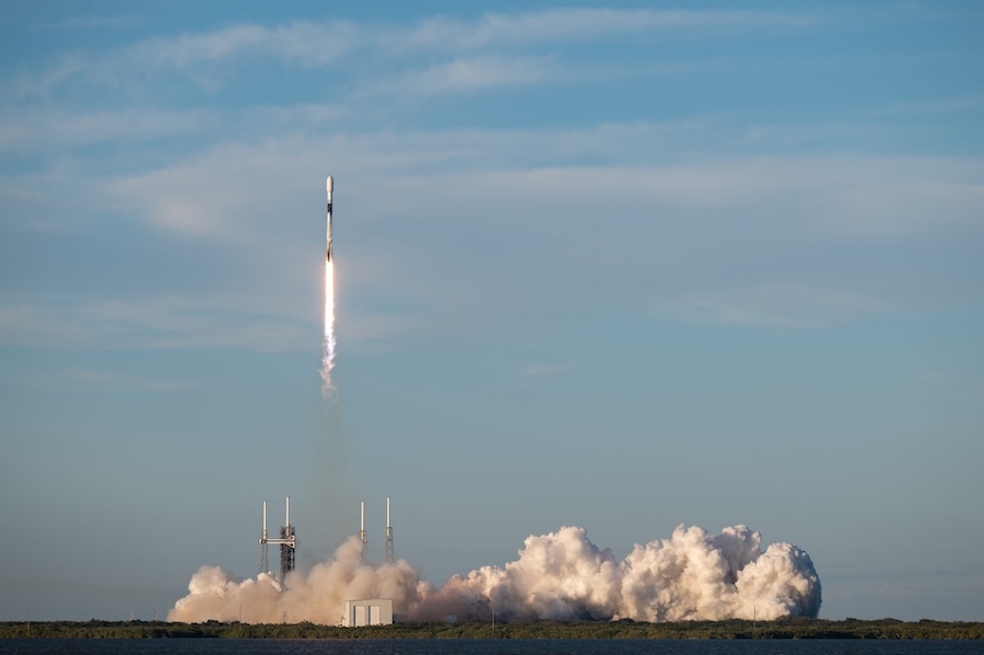rocket blasting off