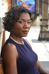 Dr. Nicki Washington Headshot