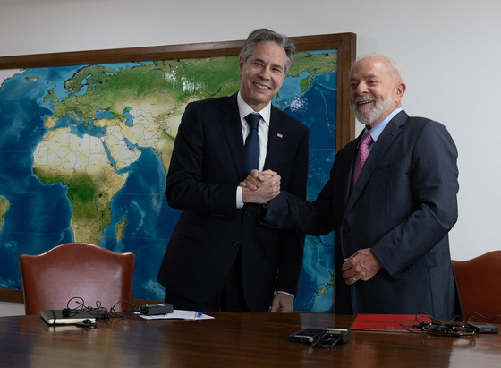 Secretary Blinken meets with Brazilian President Luiz Inácio Lula da Silva in Brasilia, Brazil, February 21, 2024.