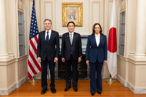Secretary Blinken and Vice President Kamala Harris co-hosted a State luncheon in honor of Japanese Prime Minister Kishida Fumio.