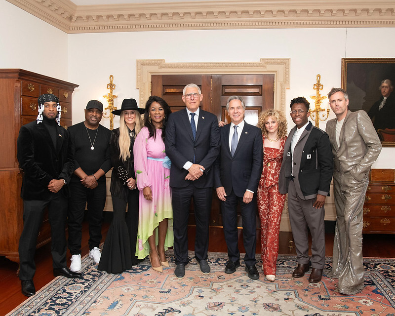 Secretary Blinken hosts the launch of the U.S. Department of State-YouTube Global Music Partnership with YouTube executive Lyor Cohen