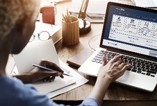 A Veteran looking at My HealtheVet