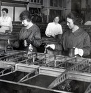 Women building DH-4 wings in WWI